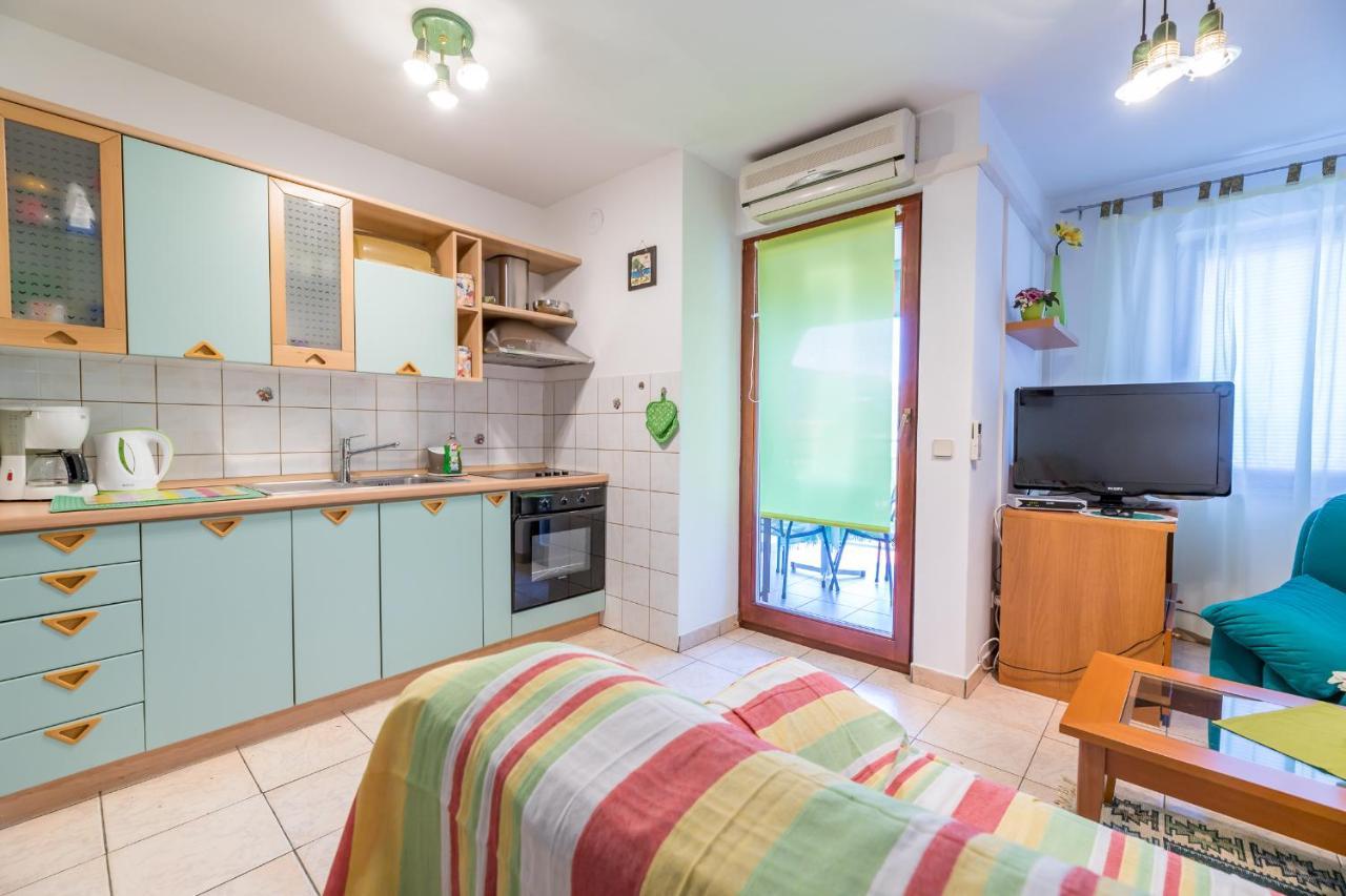 Lily Apartment Baska  Exterior photo